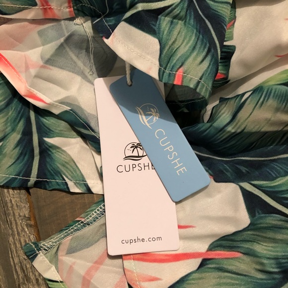 Cupshe Cut Out Dress - Picture 3 of 4